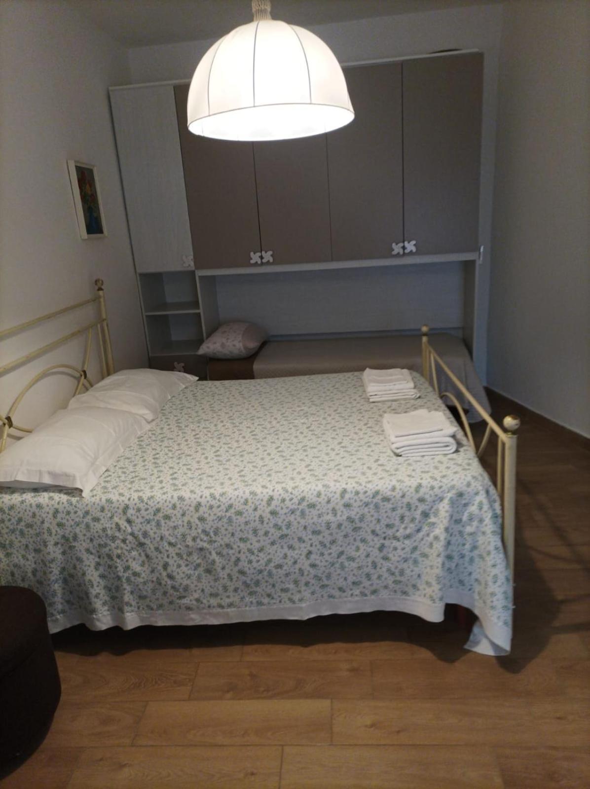 Apartamento L' Altra Casa Bari Exterior foto